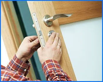 Homestead Locksmith Store Homestead, FL 305-307-5671 - 4-new-lock-install